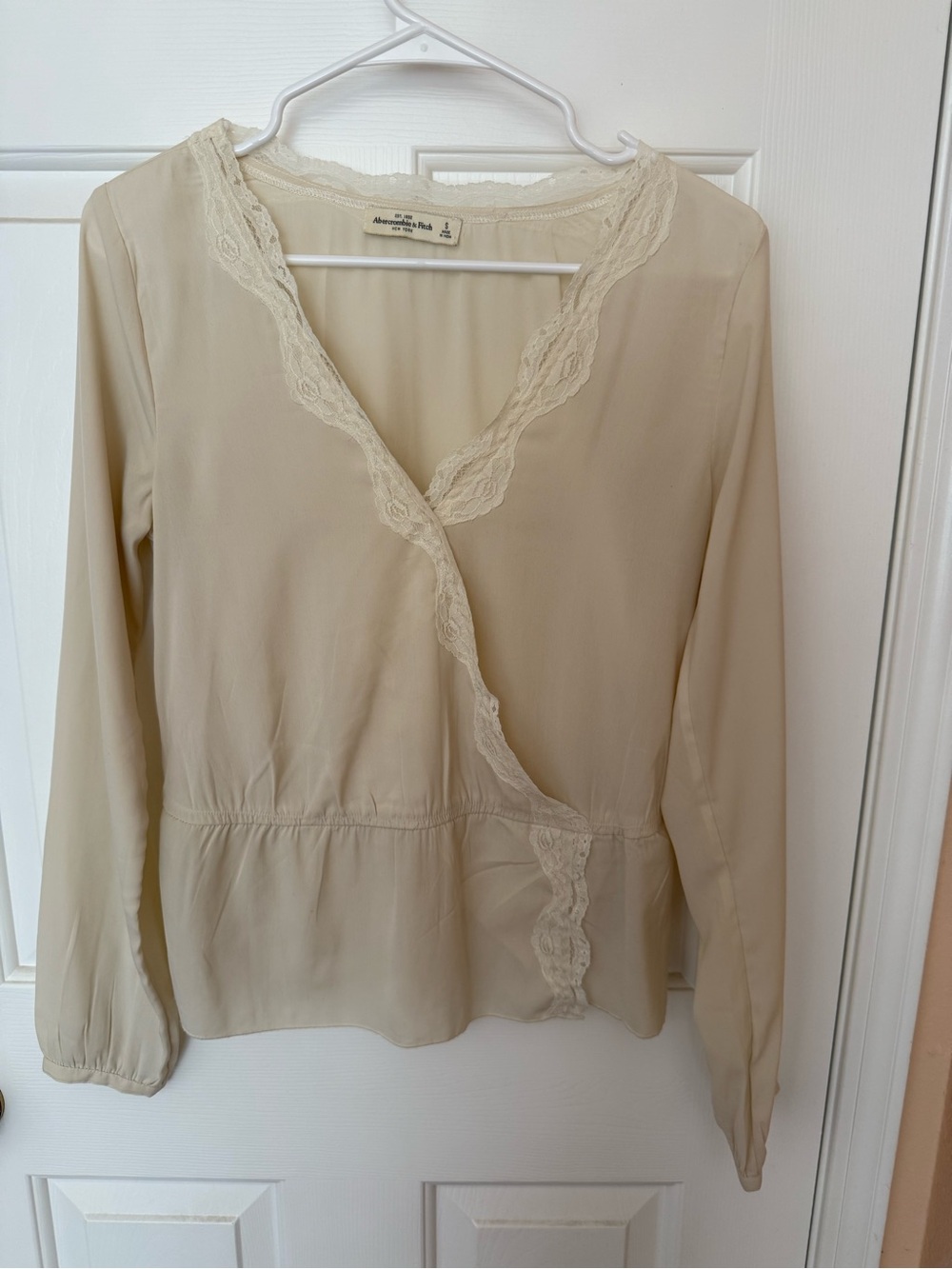 Abercrombie & Fitch Lace-Trim Wrap-Style Blouse in Cream